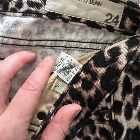 Rag & Bone Boyfriend Jean in Snow Leopard - Picture 4 of 6